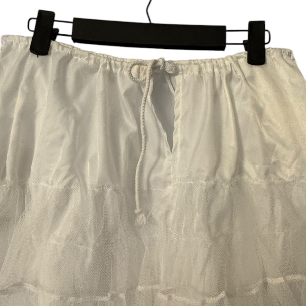 White Tulle Petticoat Underskirt size large NWT - Picture 4 of 8
